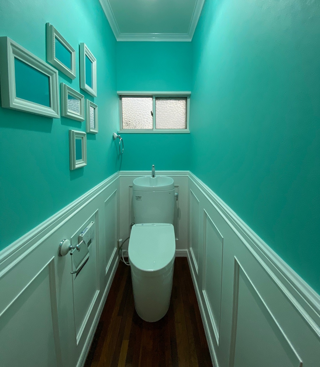 トイレをおしゃれに見せる壁紙は アクセントクロスの選び方 Kawaya Design 石和設備工業